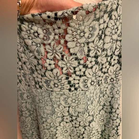 Zara dress - Picture 8 of 11